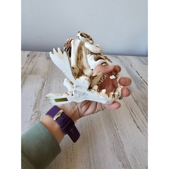 Squirrel skeleton statue figurine as is Halloween decor nut acorn‎ unique - Picture 8 of 8